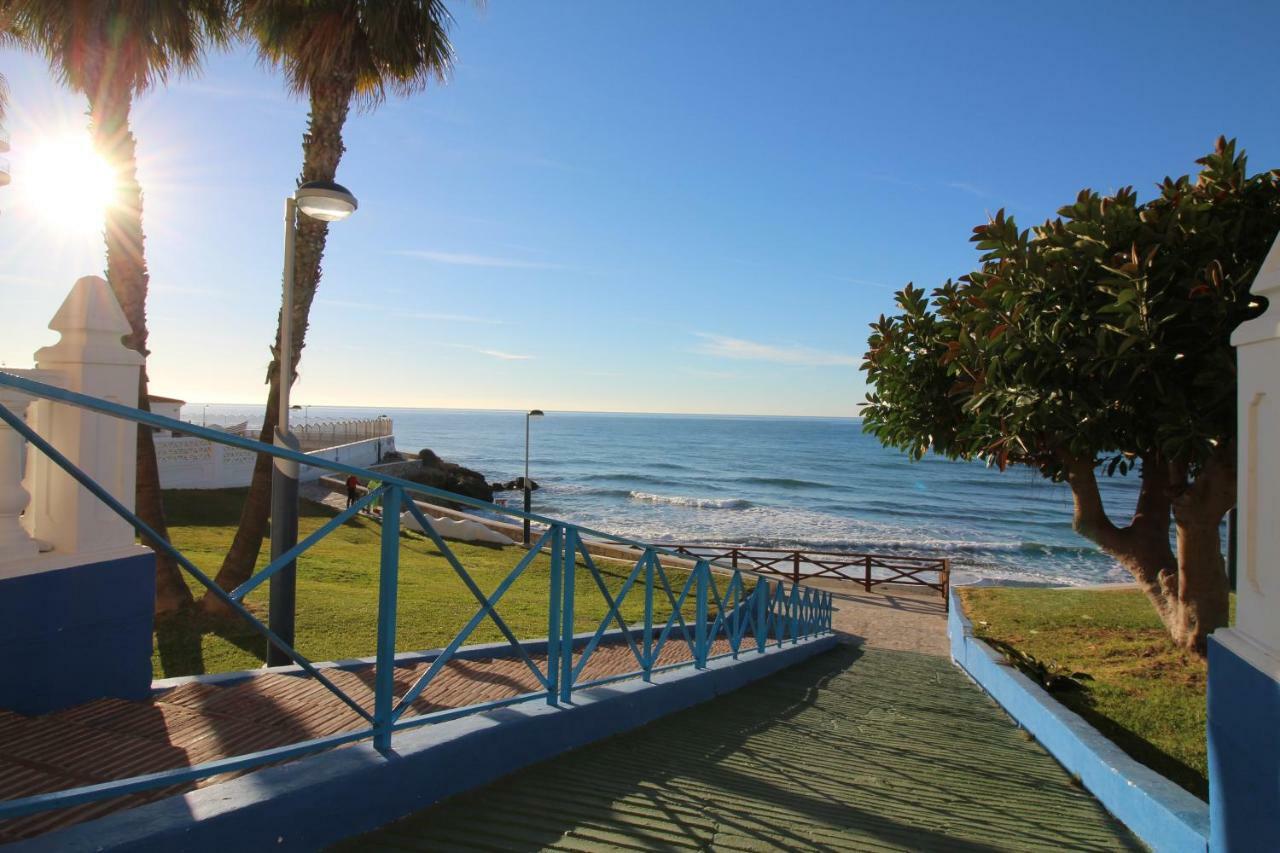 Beach Apartment El Faro Torrox Exterior foto